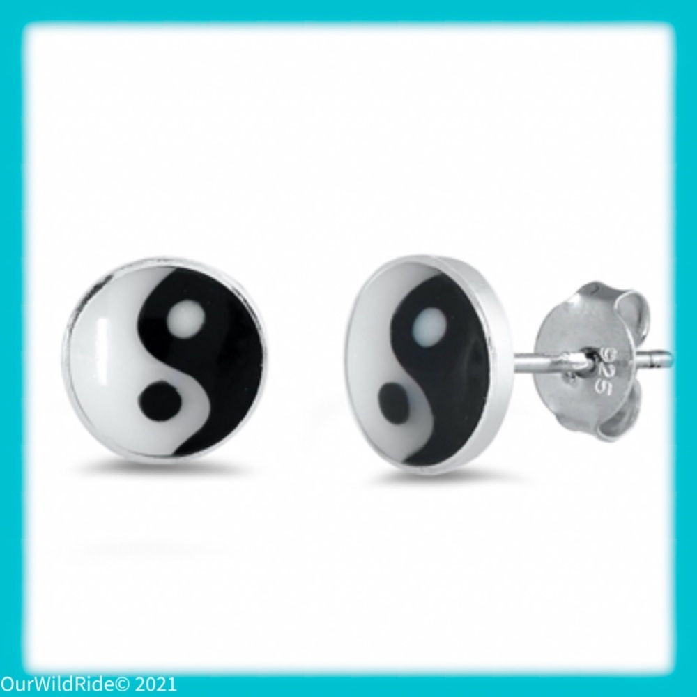 Sterling Silver Dainty Yin Yang Earrings‎